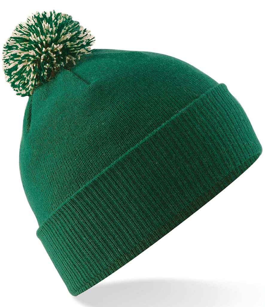 16x Premium Snowstar Beanies + Free Logo